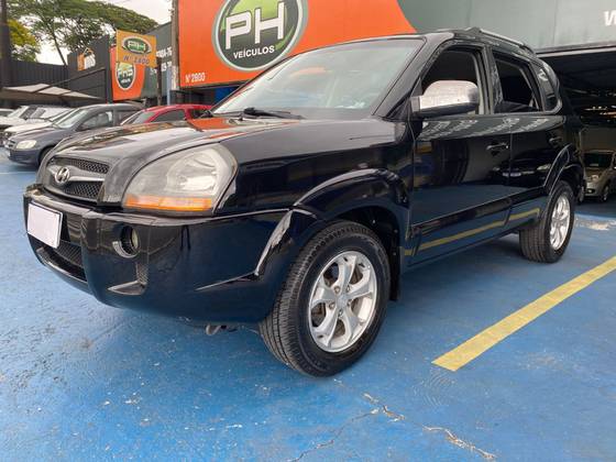 HYUNDAI TUCSON 2.7 MPFI GLS 24V 180CV 4WD GASOLINA 4P AUTOMÁTICO HYUNDAI TUCSON 2.7 MPFI GLS 24V 180CV 4WD GASOLINA 4P AUTOMÁTICO